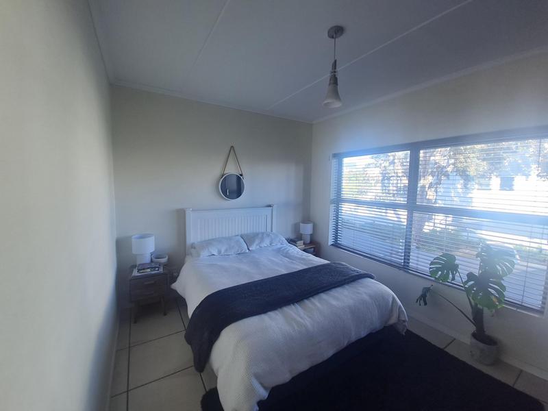 To Let 2 Bedroom Property for Rent in De Velde Western Cape